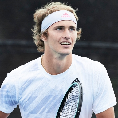 Alexander Zverev v oblečení na tenis adidas New York