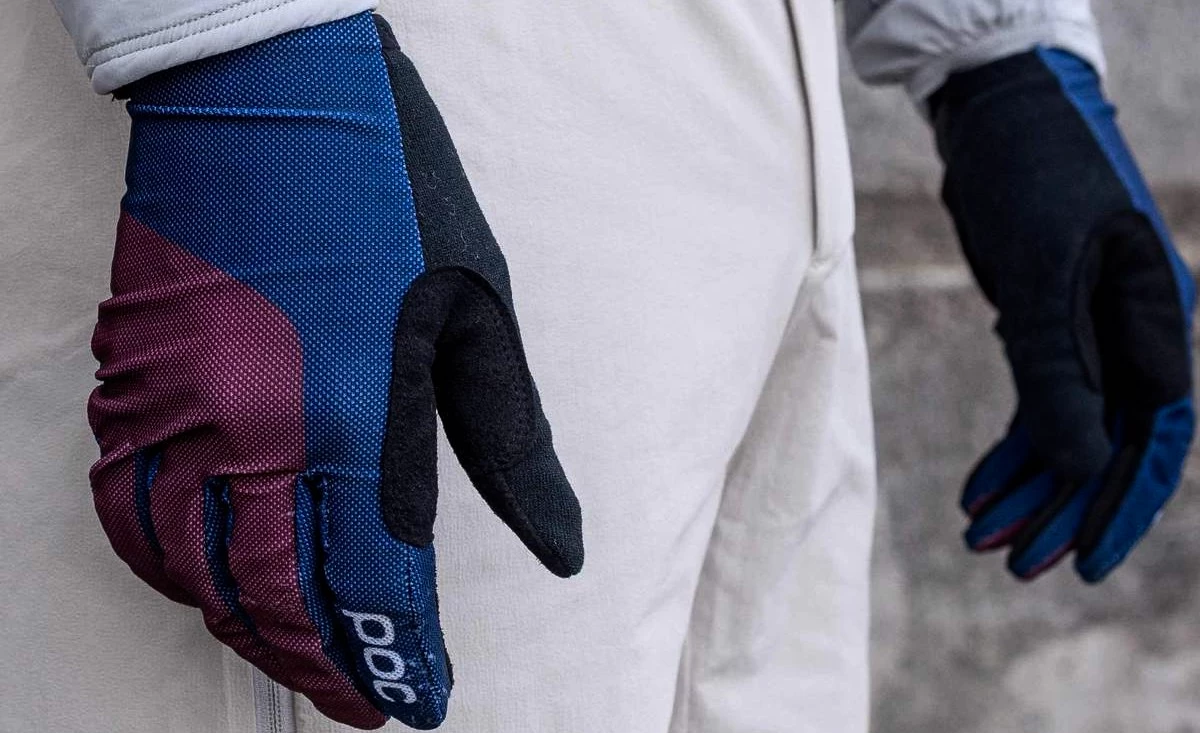 Dlouhoprsté cyklistické rukavice POC Essential Print Glove modro-červené