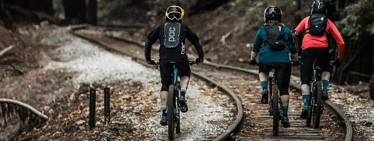 Pánské cyklistické šortky POC Essential DH Shorts černé