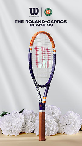Wilson Blade 98 v8 Roland Garros 2023
