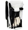 Vyrážečka CCM Axis 2 white/white/white/white Senior