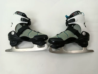 Vyzkoušeno - Dámské lední brusle K2 Alexis Ice Boa FB Gray  EUR 39