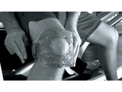 Zábal na koleno TheraPearl Knee Wrap